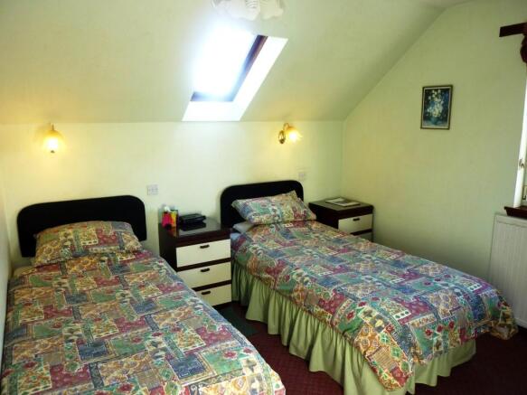 Twin room