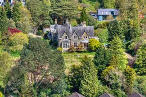 Auchengare, Station Road, Helensburgh G84 8LW