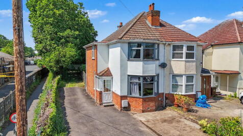Marshall Lake Road, Shirley, Solihull, B90 4RB