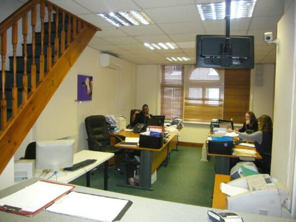 Photo 9
