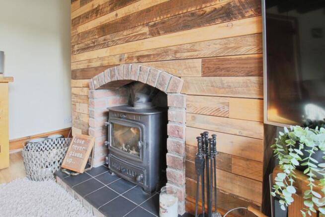 2 bed Terraced for sale Image 5