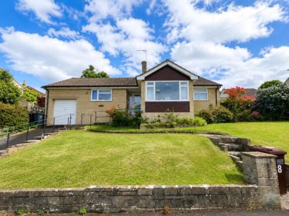 8 orchard leaze - front.jpeg