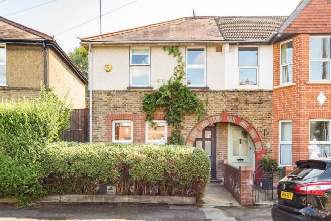 Elphinstone Road, E17