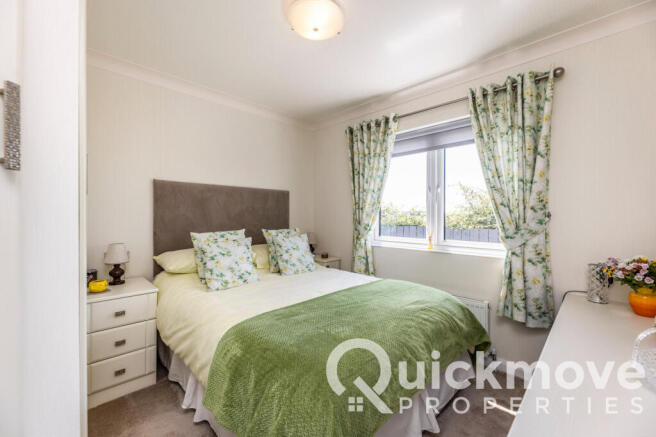 2 bed Park Home for sale Image 12