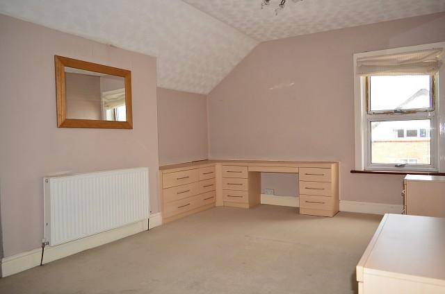 bedroom (Main)