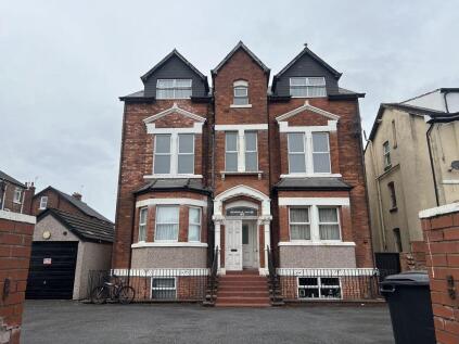 Avondale Road North, Southport