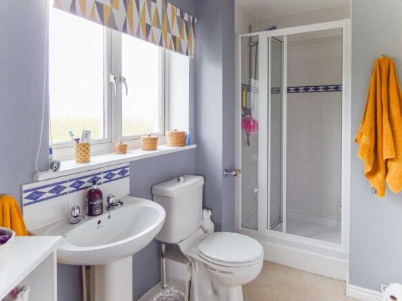 2nd En-Suite