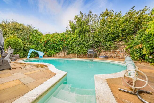 For Sale by Aspire Residential | Old Sussex House