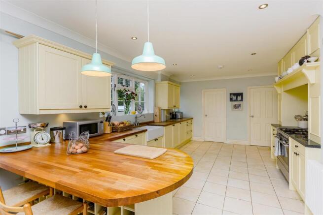 8314278-interior29.jpg