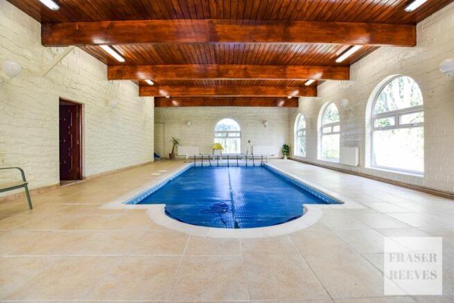 Stunning pool