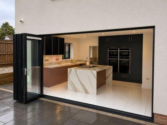 Spen Close, Radcliffe, M26 photo 4