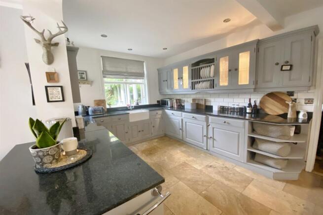Kitchen 1