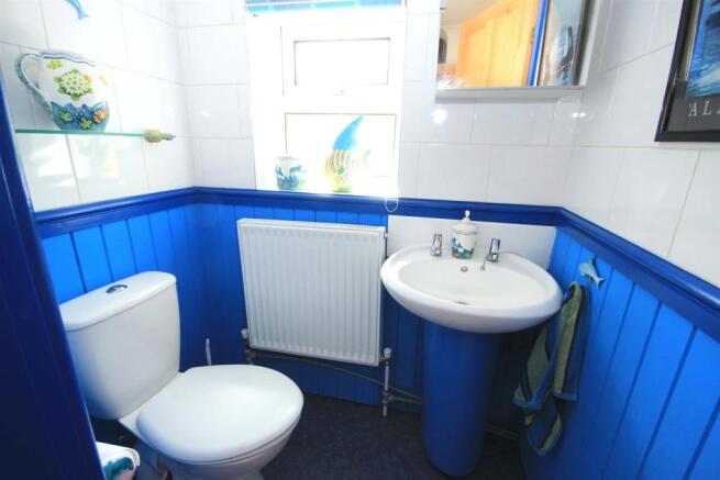 GROUND FLOOR WC