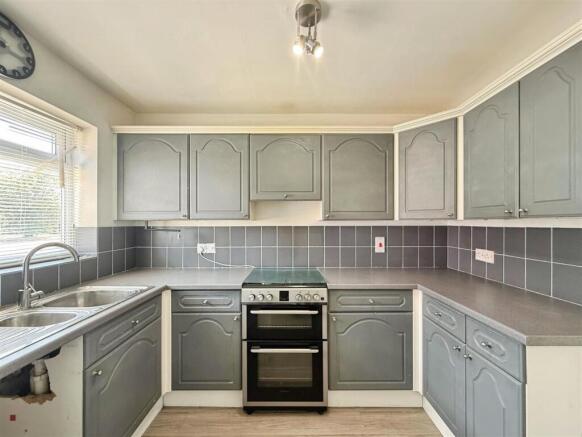 99fbc1c8-kitchen.jpg