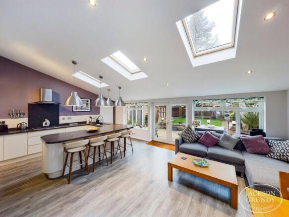 KITCHEN / LIVING / DINING ROOM