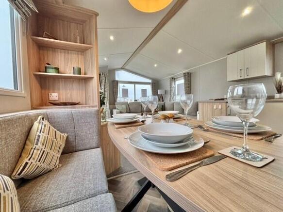 Willerby Castleton 2020 Car0063203 96658040.jpeg