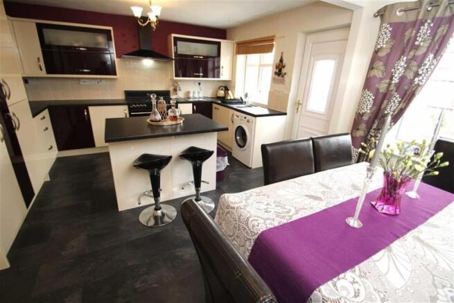 DINING KITCHEN
