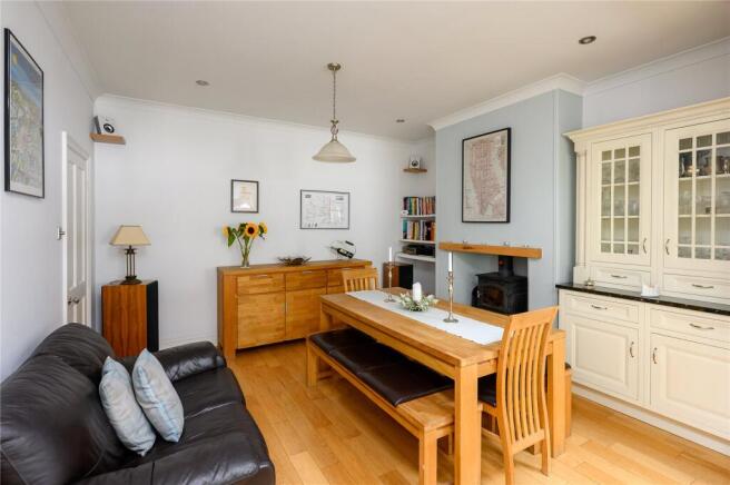 3 bed Terraced for sale Image 6