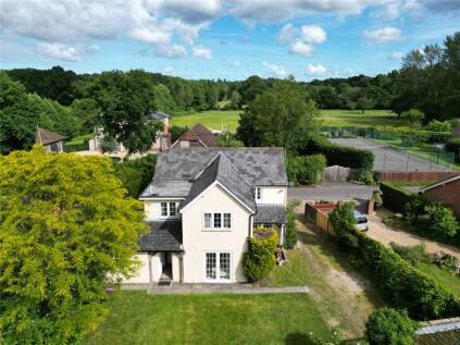 Vicarage Road, Lover, Salisbury, Wiltshire, SP5