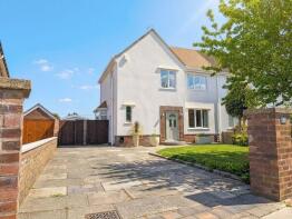 42, Lynton Road, Southport PR8 3AW