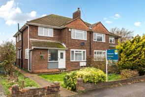 4a, Wilton Gardens, West Molesey KT8 1QP