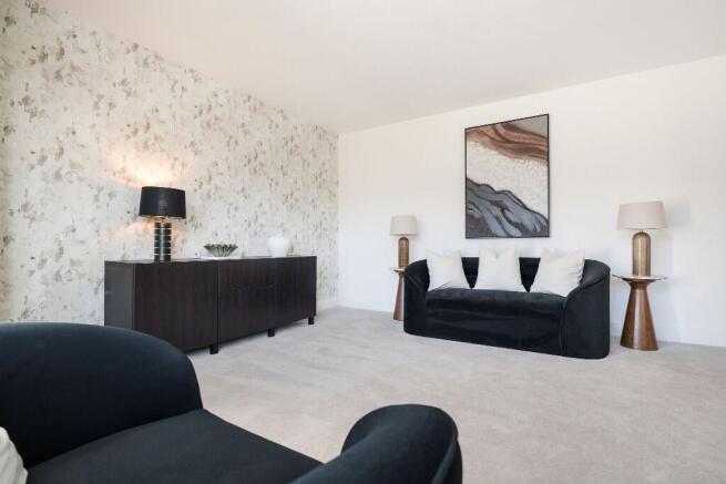 4 bed Detached for sale Image 8