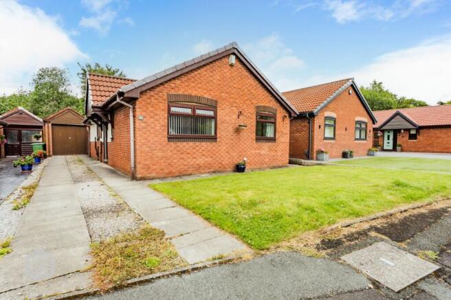 2-bed detached on Kirklands, Harwood, Bolton, BL2, £230,000