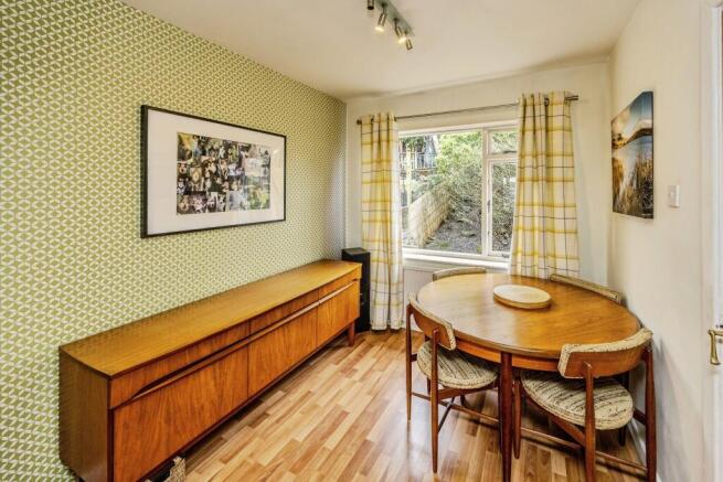 3 bed Semi-Detached for sale Image 12