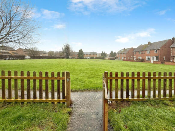 Thorney Park, Wroughton, SN4 0 photo 4