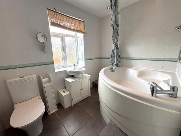 2 bed End of Terrace for sale Image 6
