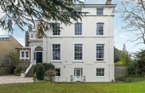 Flat 1, 4, Morden Road, London SE3 0AA