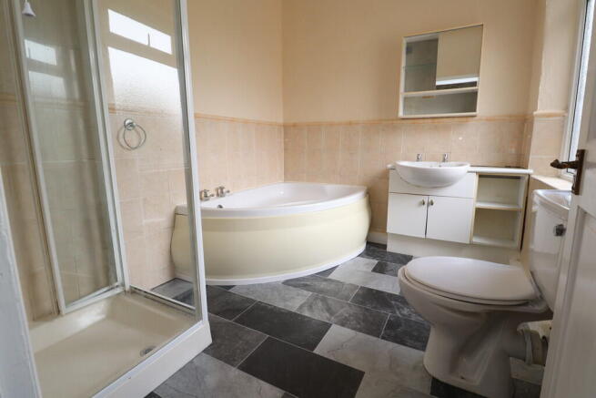 2 bed Terraced for sale Image 7