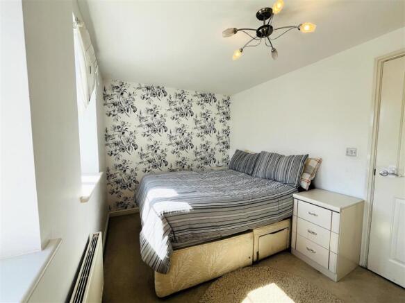 bed 1