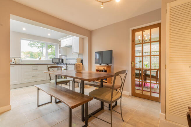 Dining Area 2