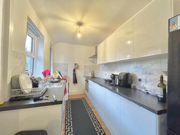 Kitchen.jpg