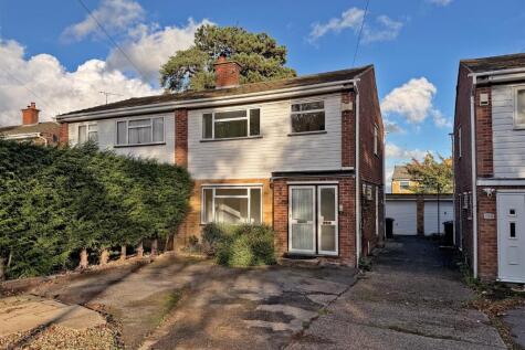 Cedar Avenue, Hazlemere, HP15 7AW