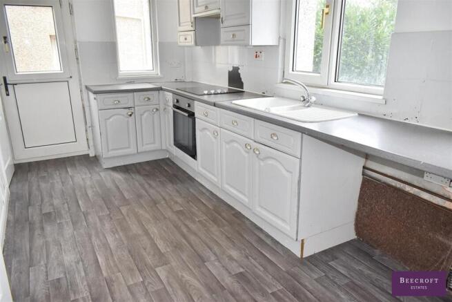 2 bed Semi-Detached for sale Image 4