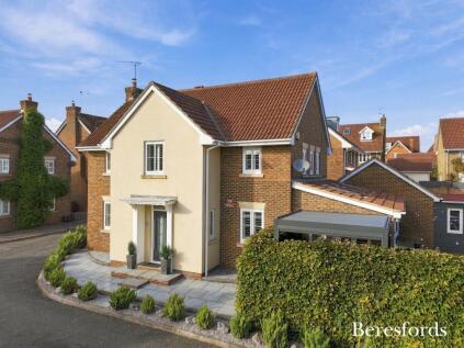 Dove Close, Chafford Hundred, RM16