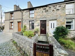 2, River Terrace, Caernarfon LL54 5LS