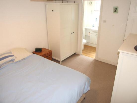 Master With En Suite
