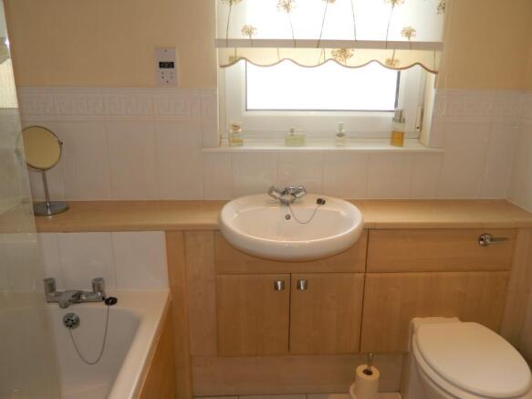 Mater Ensuite