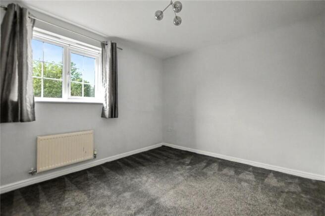 3 bed Apartment for sale Image 12