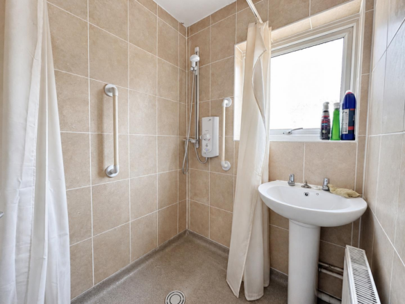 Nethermead Court, Lings, Northampton NN3 photo 4