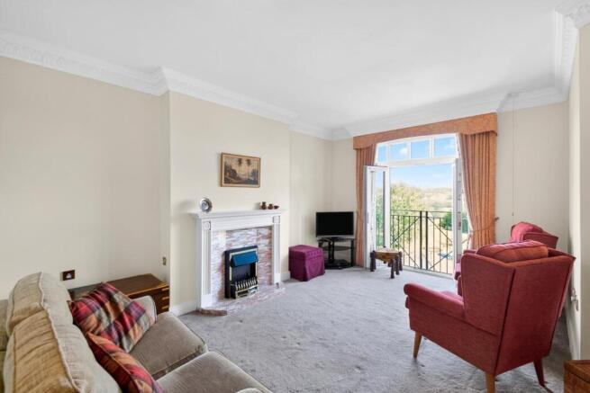 2 bed Apartment for sale Image 5