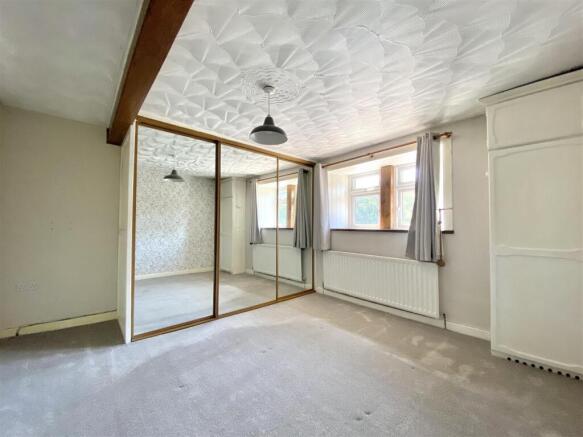 1 bed Terraced to rent Image 7