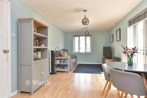 Woodfall Drive, Dartford, Kent