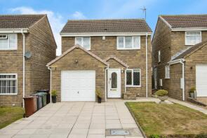 3, Westwinn Garth, Whinmoor, Leeds LS14 2HX