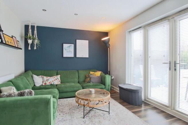 3 bed Semi-Detached for sale Image 2