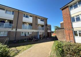 47, Macers Court Macers Lane, Broxbourne EN10 6EB