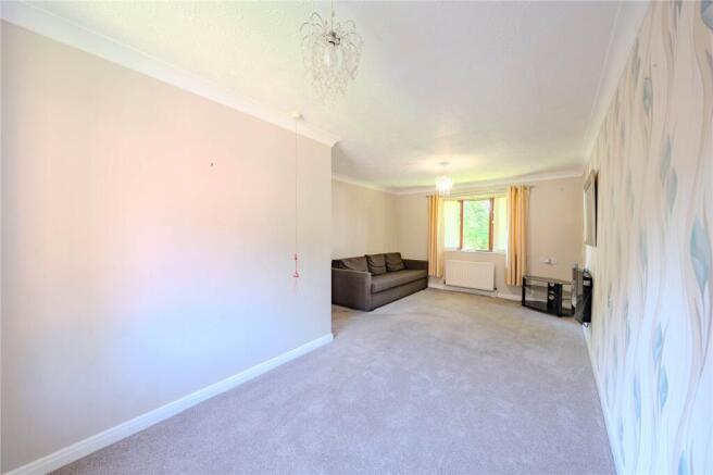 2 bed Apartment for sale Image 7